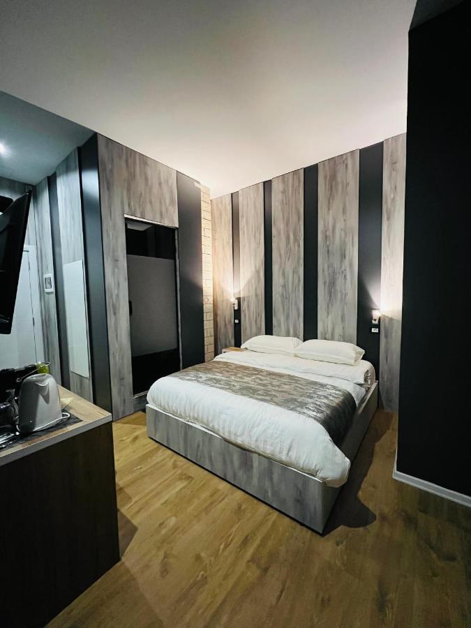 Colombia Apartments&Rooms Durres Luaran gambar