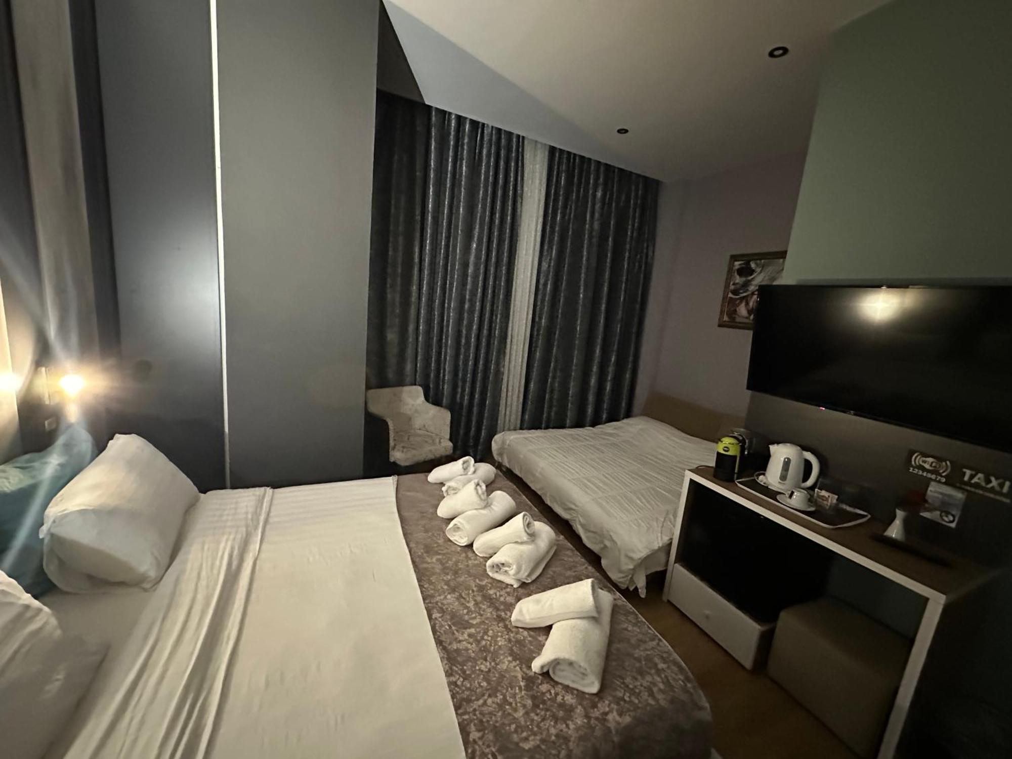 Colombia Apartments&Rooms Durres Luaran gambar